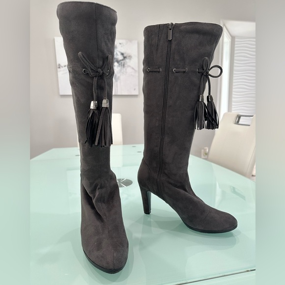 Impo Stretch Grey Faux Suede 3” Knee High Boots Size 9 - Picture 1 of 5